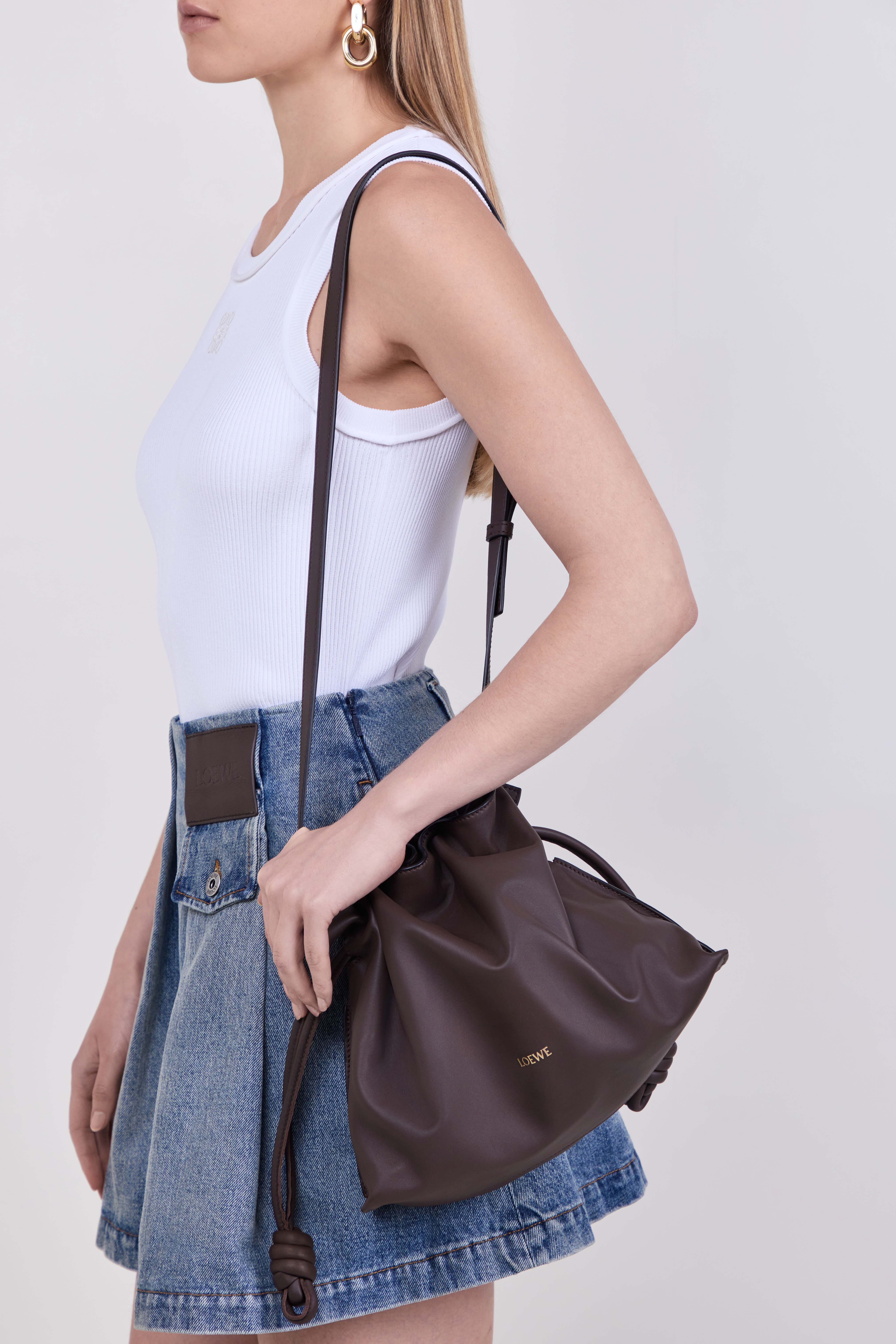 תמונת כל הלוק של תיק קלאץ' פלמנקו מדיום